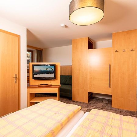 Hotel-Garni Pramstraller Mayrhofen Kültér fotó